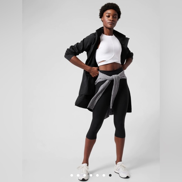 Athleta Ultra High Rise Elation Capri // black - Picture 7 of 10
